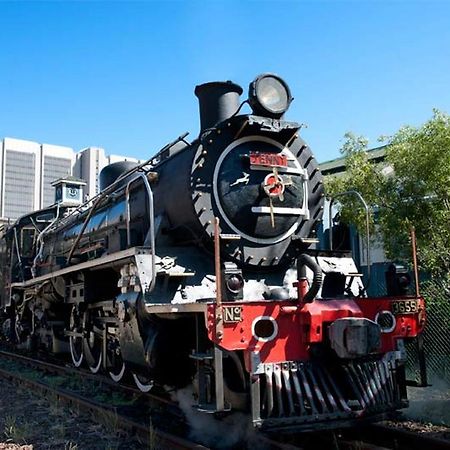 Train Lodge Fokváros Kültér fotó